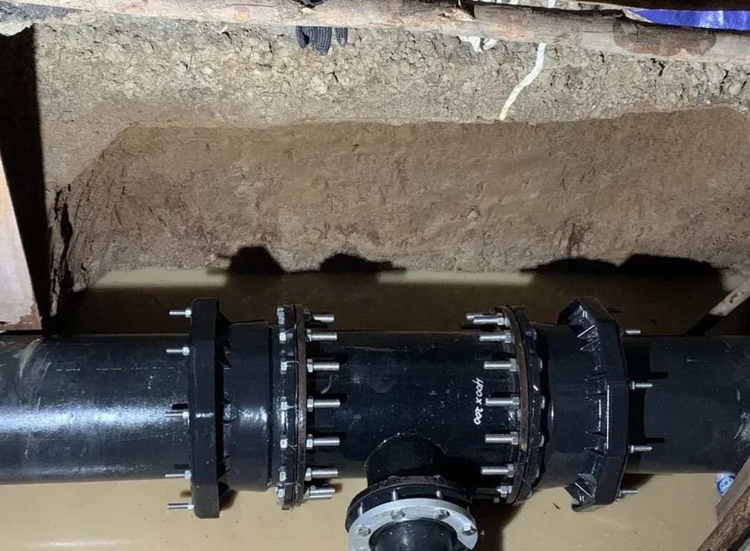 Viking Johnson - Ultragrip Flange Adaptor DN400 (for all types of pipes)